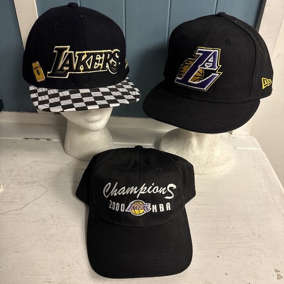 Lot Of 3 Los Angeles Lakers LA Black Snapback Hats Baseball Caps Basketball Pin - Picture 2 of 13